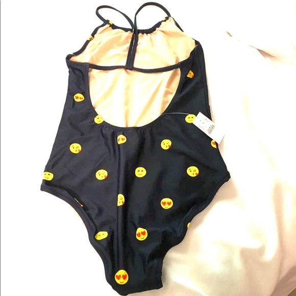 Emojis bathing suit 🩱 - Picture 4 of 7